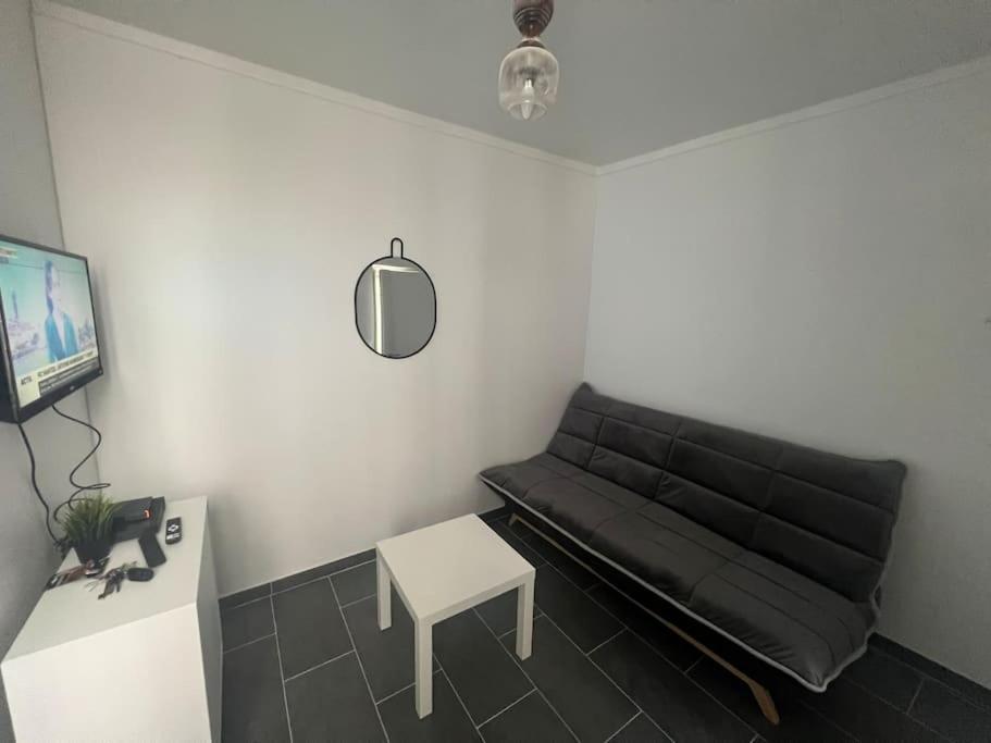 Studio Cosy Refait A Neuf Levallois Eksteriør bilde