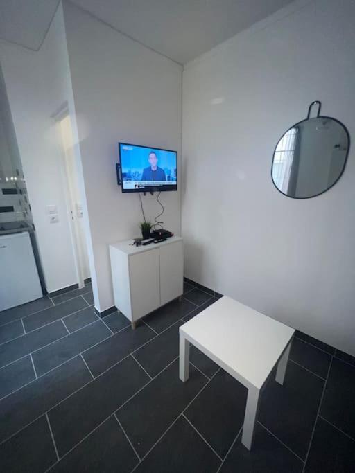 Studio Cosy Refait A Neuf Levallois Eksteriør bilde